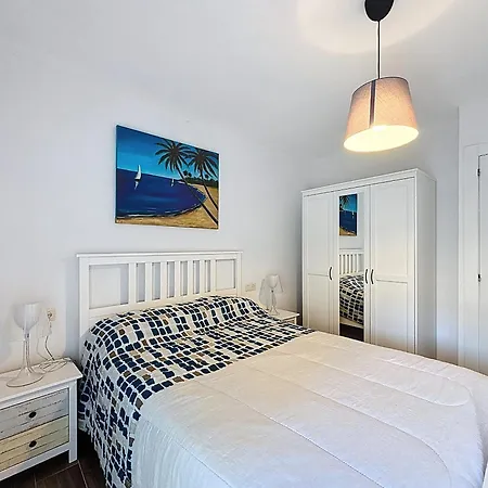 Cap Norfeu 60 * Roses